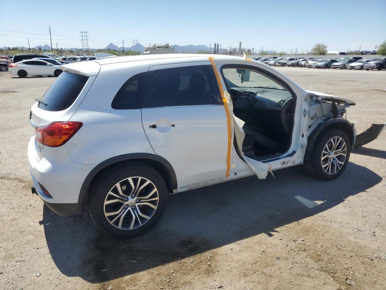 2019 Mitsubishi Outlander Sport Se - Фото 3