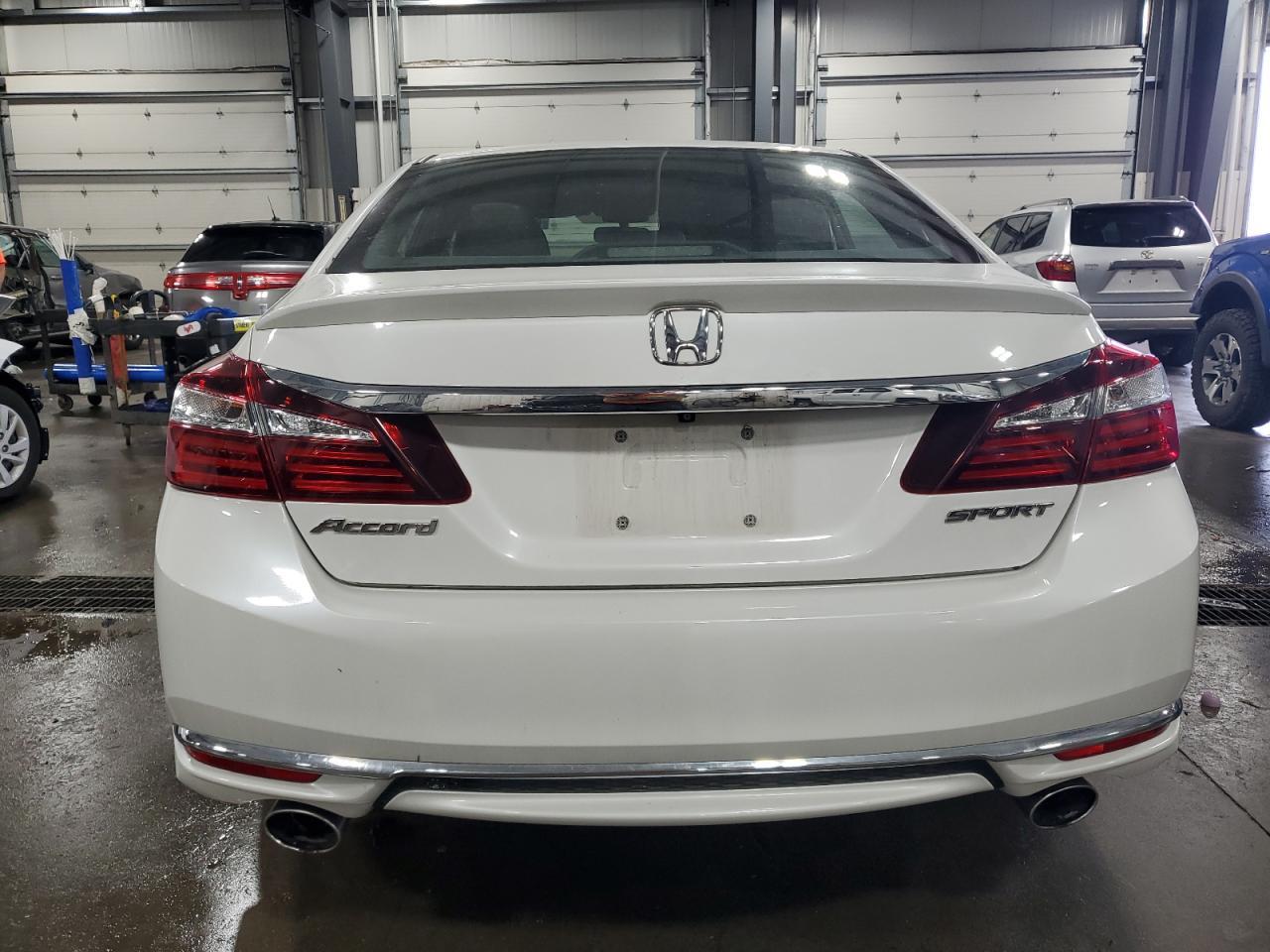 2016 Honda Accord Sport - Фото 6