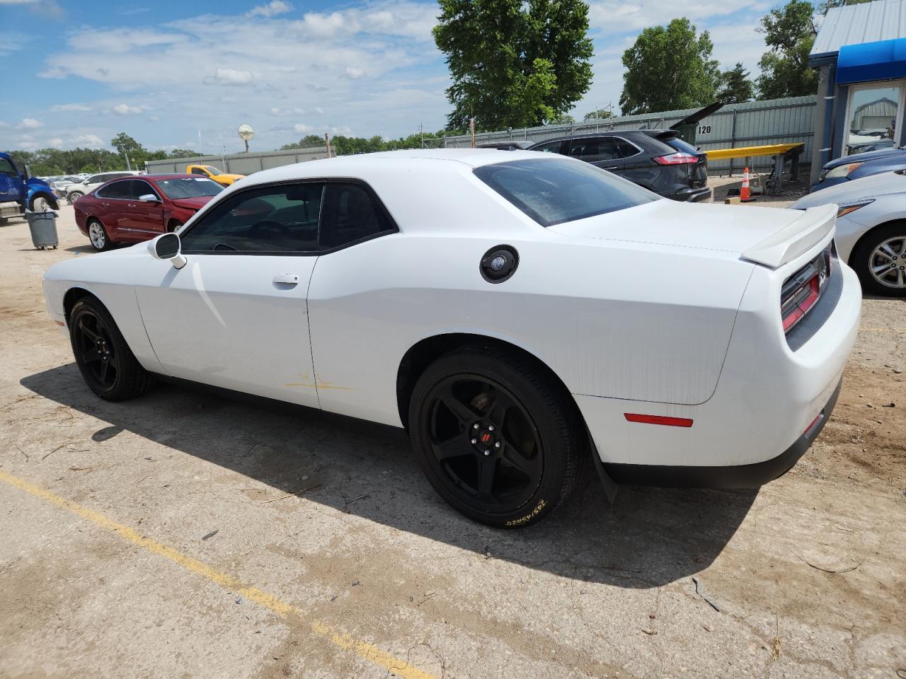 2015 Dodge Challenger Sxt - Фото 2