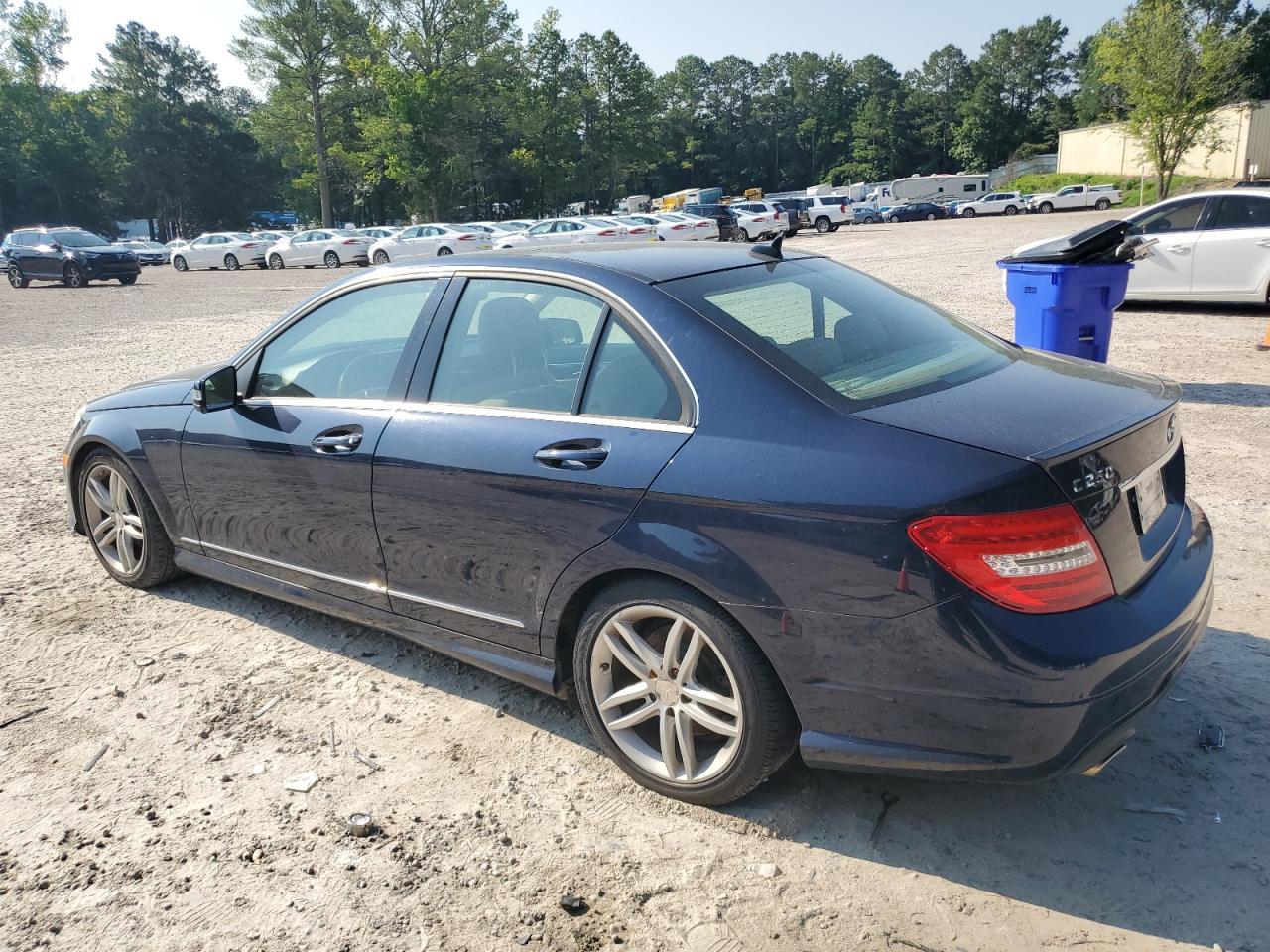 2013 Mercedes-Benz C 250 - Фото 2