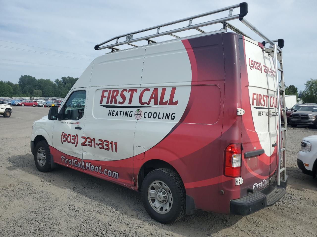 2016 Nissan Nv 2500 S - Image 2