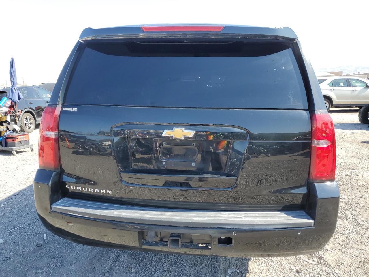 2016 Chevrolet Suburban C1500 Lt - Image 6