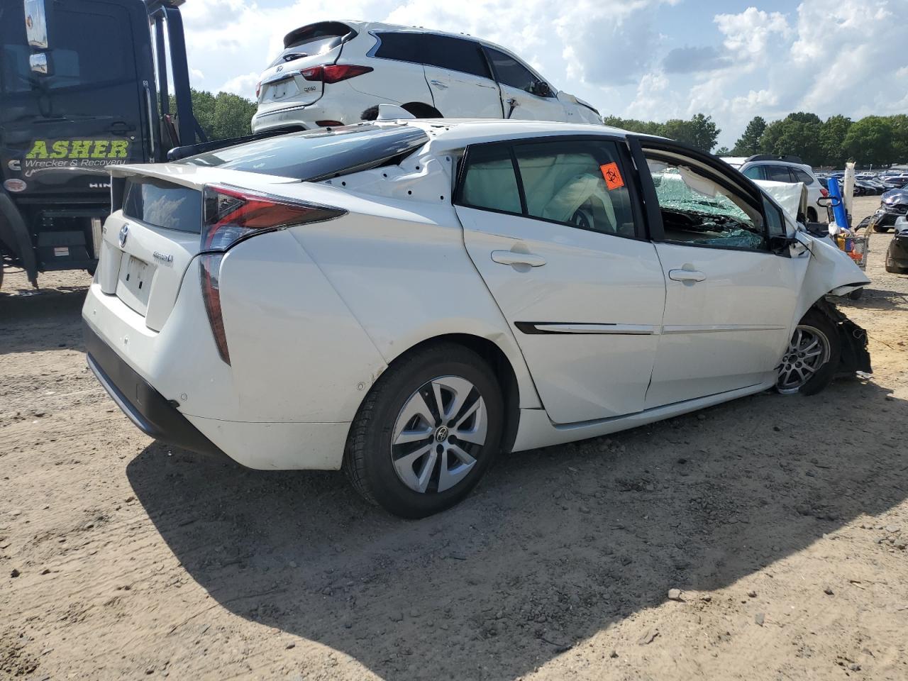 2018 Toyota Prius - Image 3