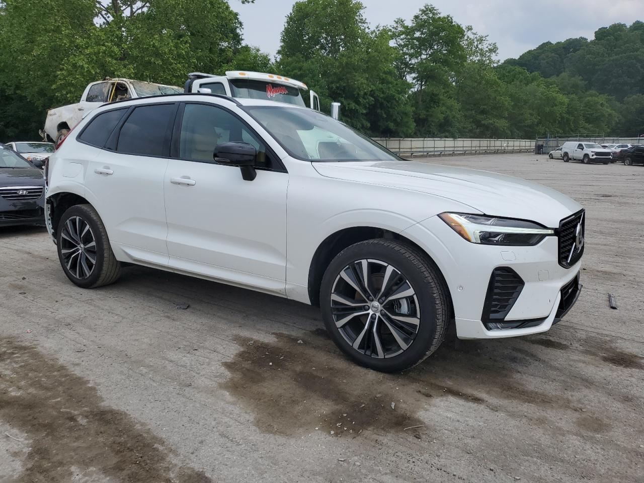 2025 Volvo Xc60 Ultra - Фото 4