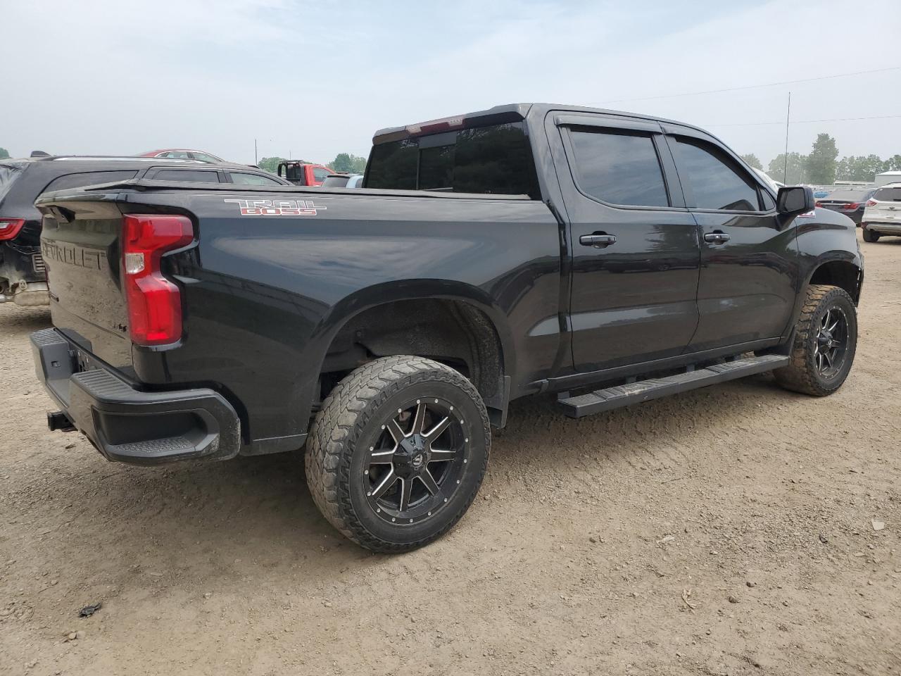 2021 Chevrolet Silverado K1500 Lt Trail Boss - Фото 3