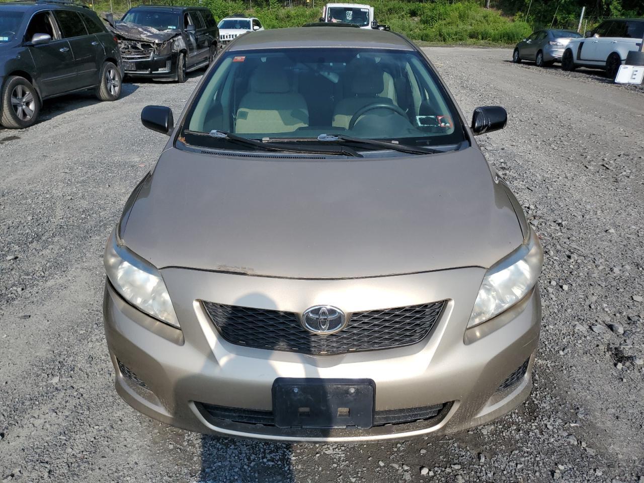 2010 Toyota Corolla Base - Фото 5