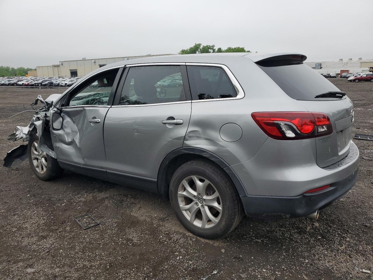 2014 Mazda Cx-9 Touring - Image 2