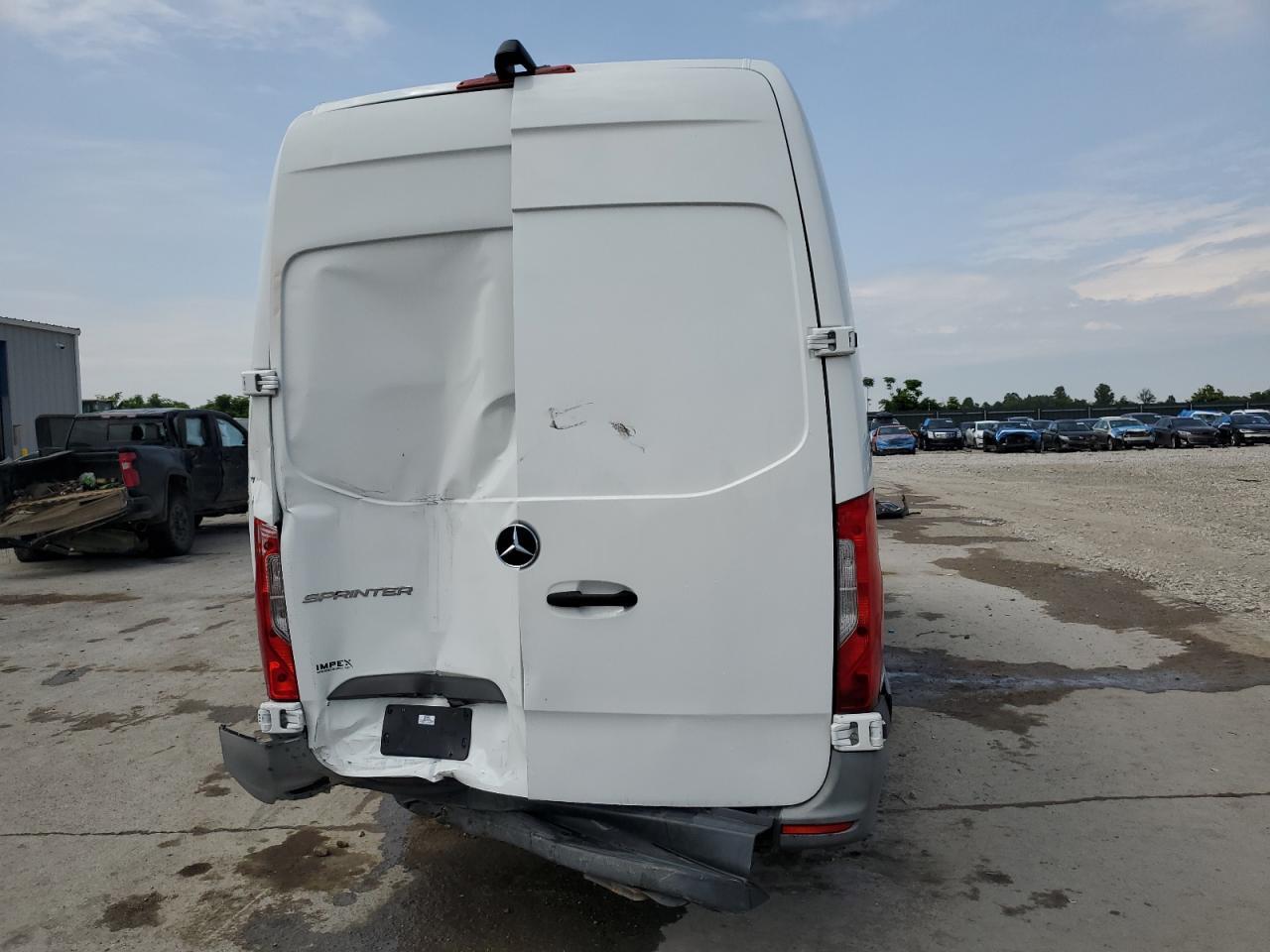 2021 Mercedes-Benz Sprinter 2500 - Фото 6