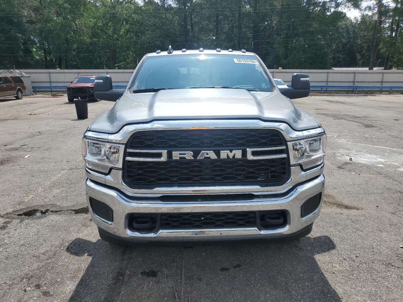 2024 Ram 3500 Tradesman - Фото 5