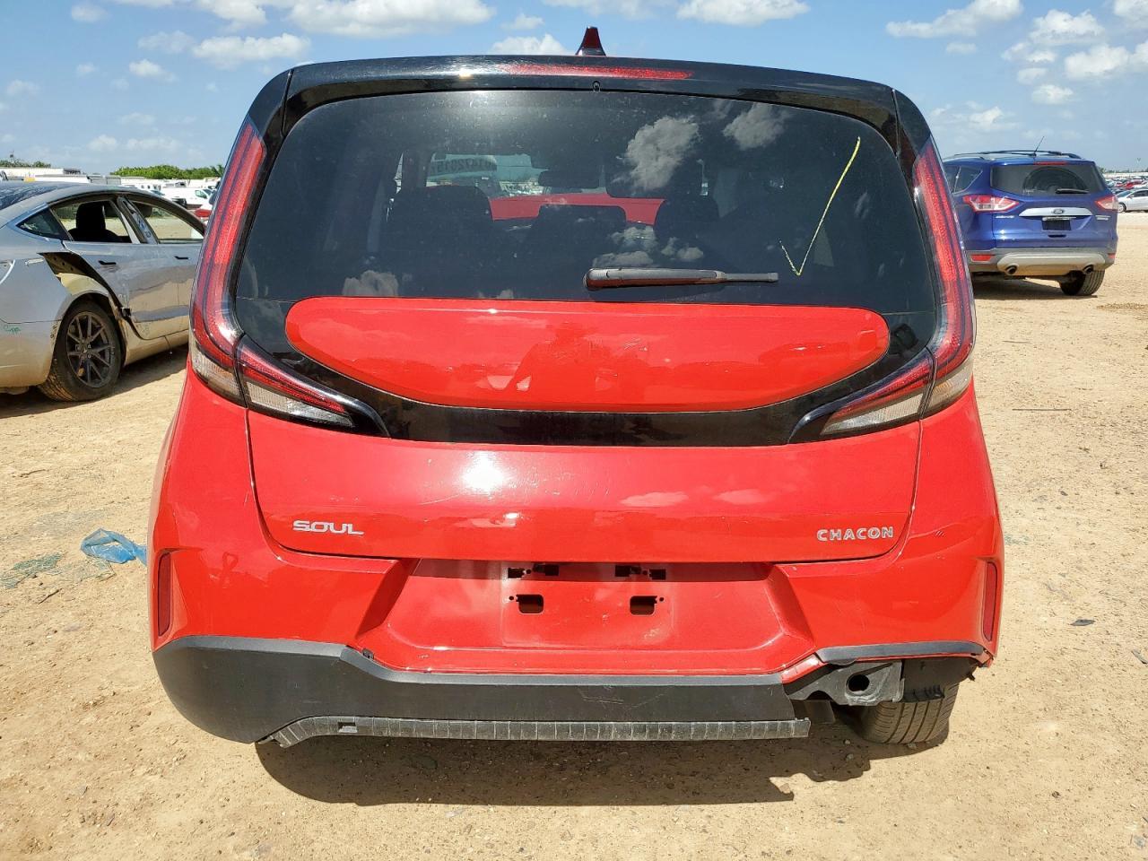 2023 Kia Soul Lx - Image 6