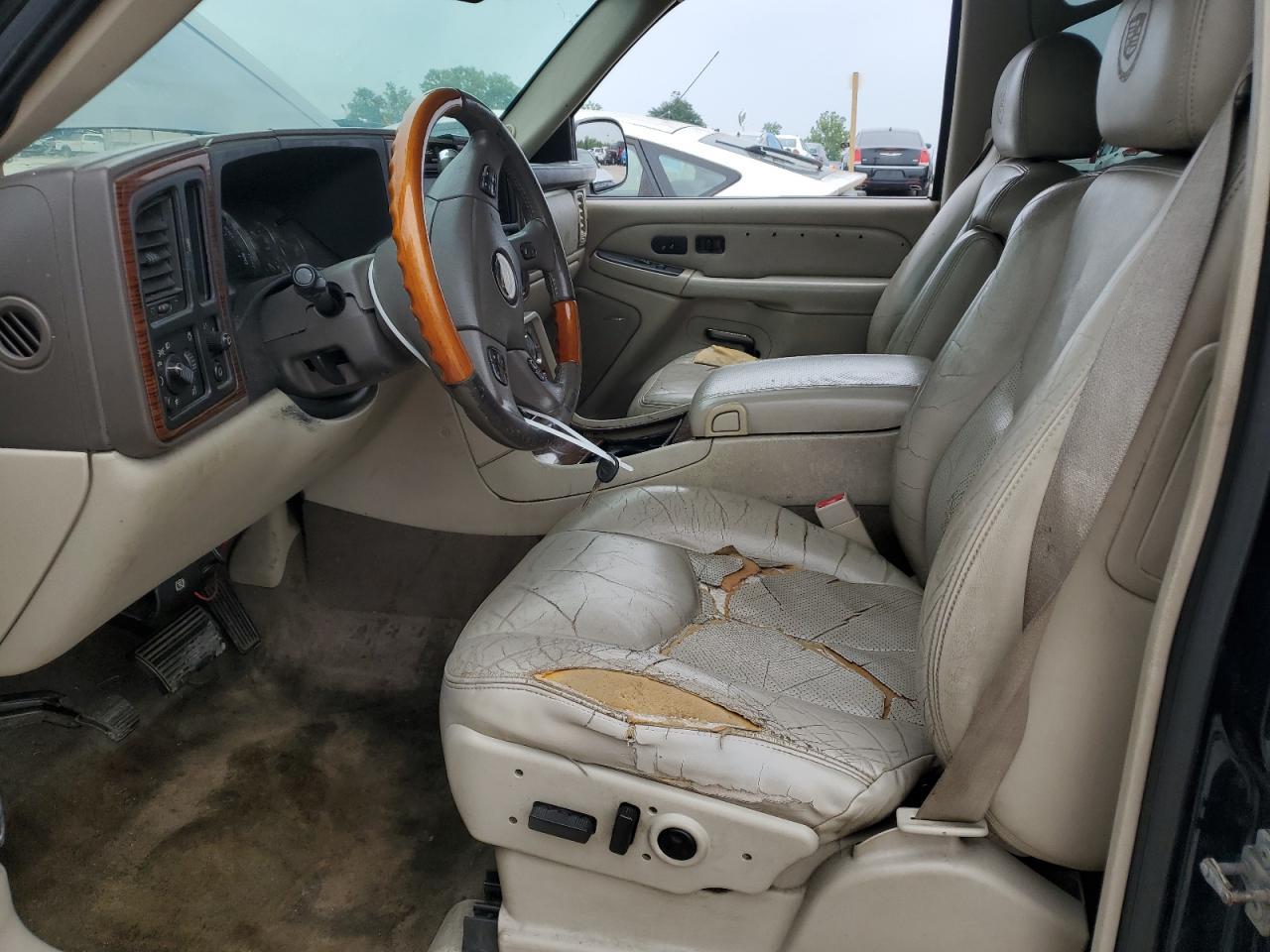 2004 Cadillac Escalade Luxury - Фото 7