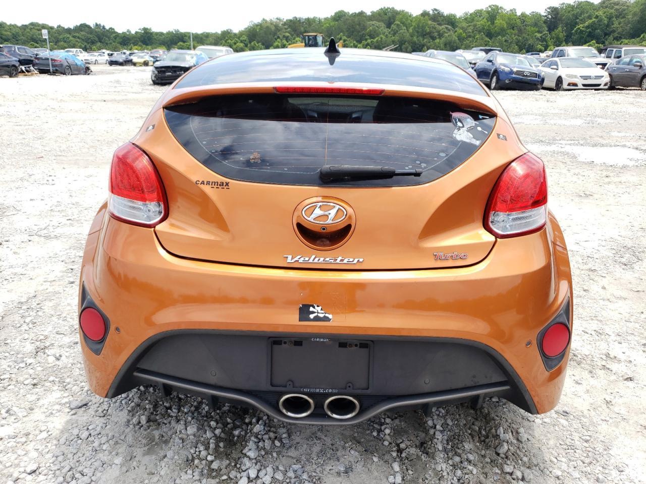 2016 Hyundai Veloster Turbo - Фото 6
