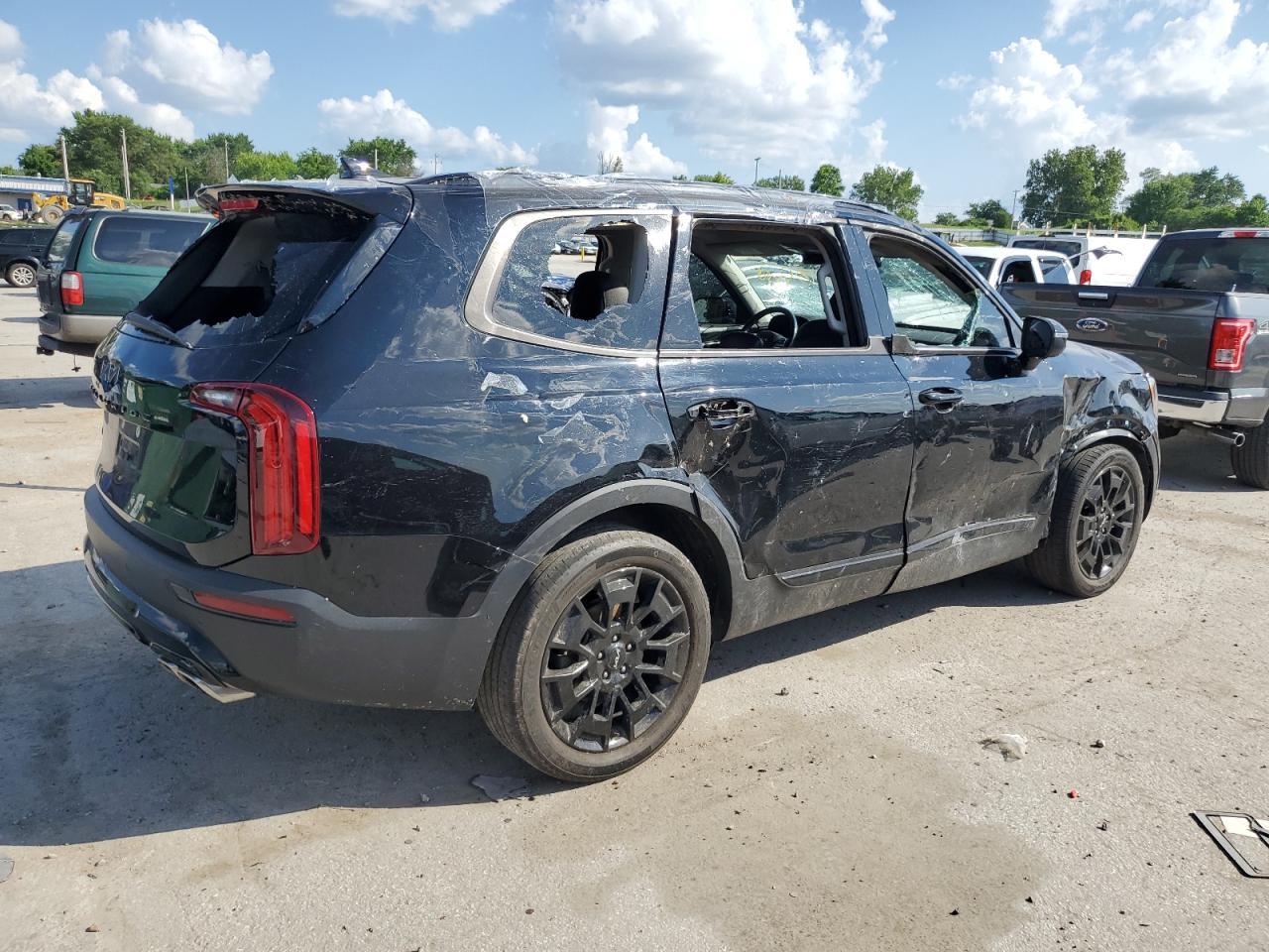 2022 Kia Telluride Ex - Image 3