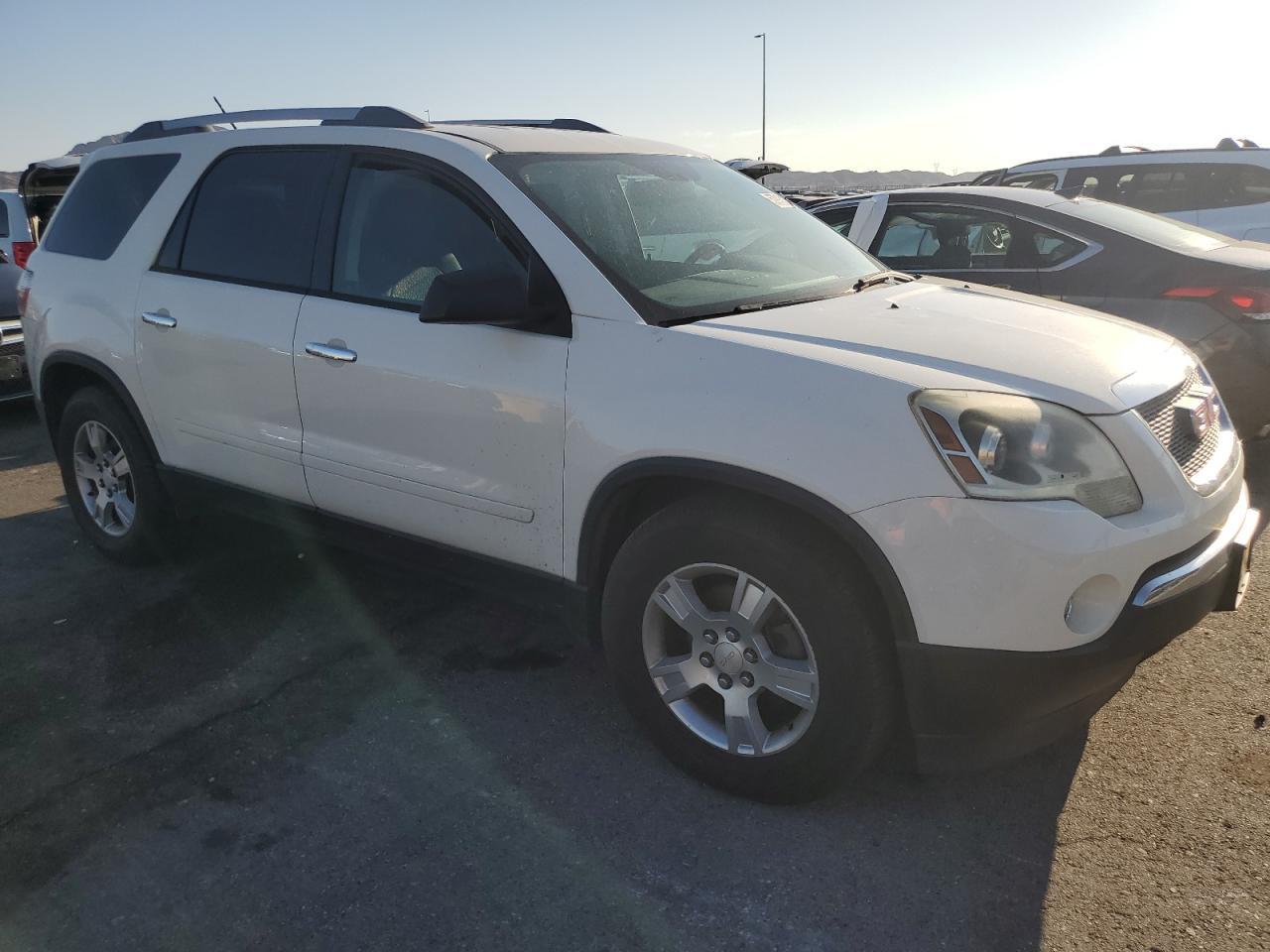 2011 GMC Acadia Sle - Image 4