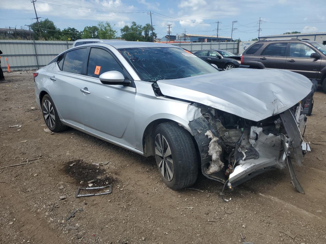 2022 Nissan Altima Sv - Image 4