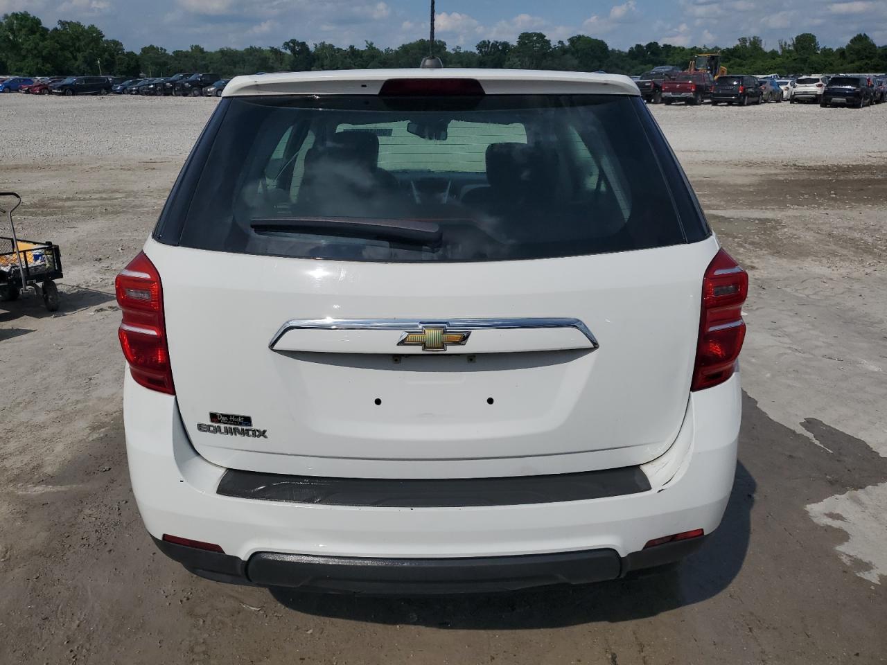 2017 Chevrolet Equinox Ls - Фото 6