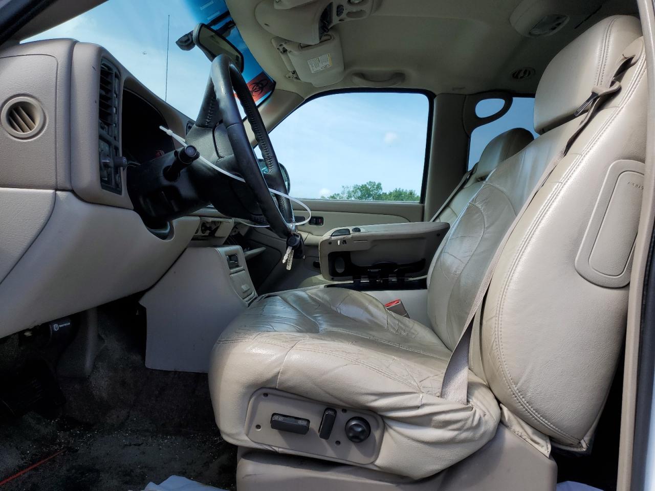 2002 GMC Yukon Xl K1500 - Фото 7