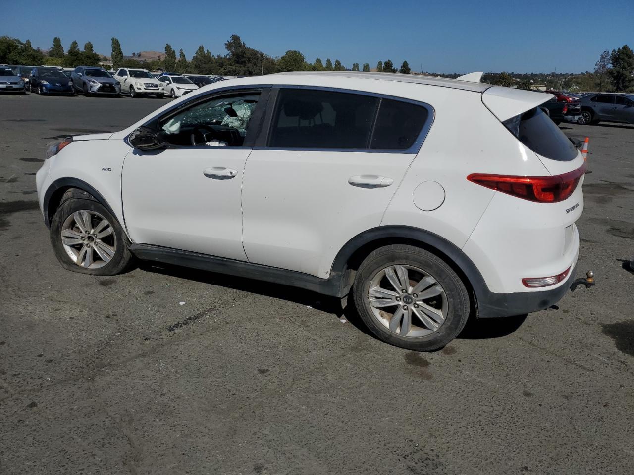 2018 Kia Sportage Lx - Image 2