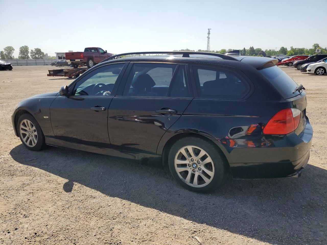 2007 BMW 328 Xit - Image 2