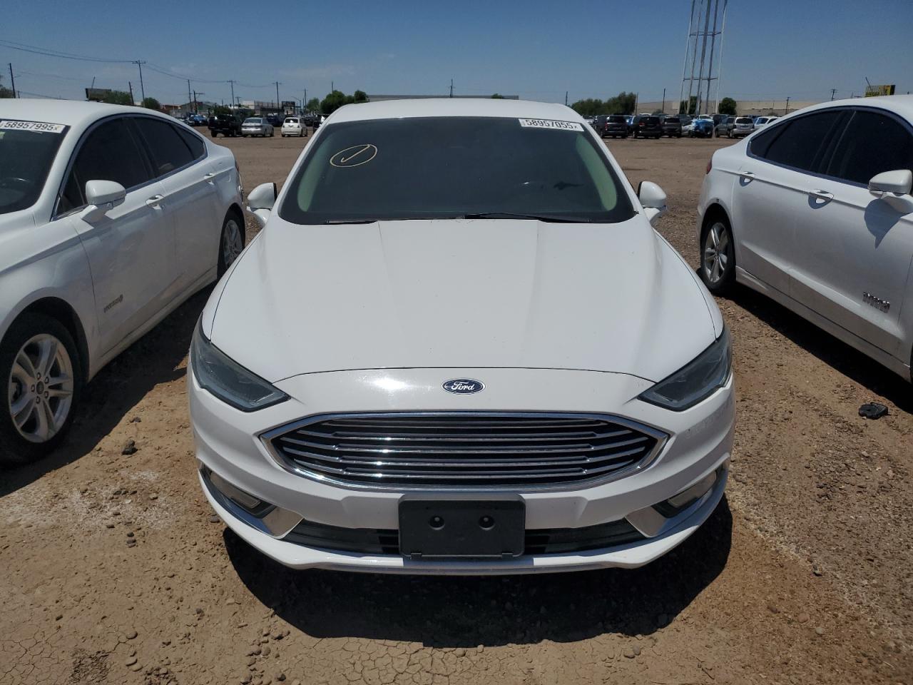 2017 Ford Fusion Se Hybrid - Image 5