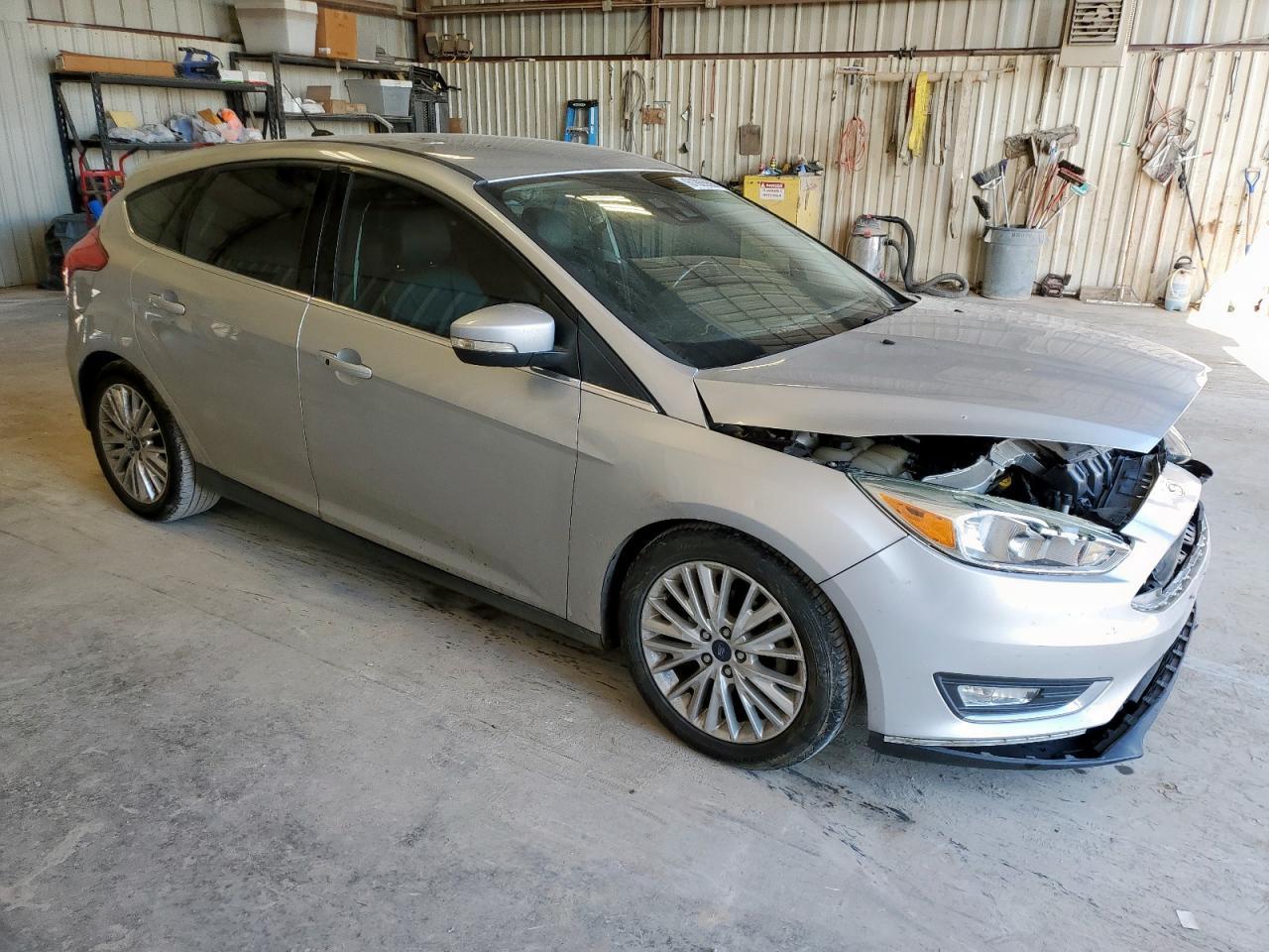 2016 Ford Focus Titanium - Image 4