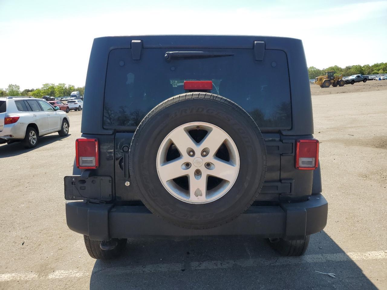 2018 Jeep Wrangler Unlimited Sport - Фото 6
