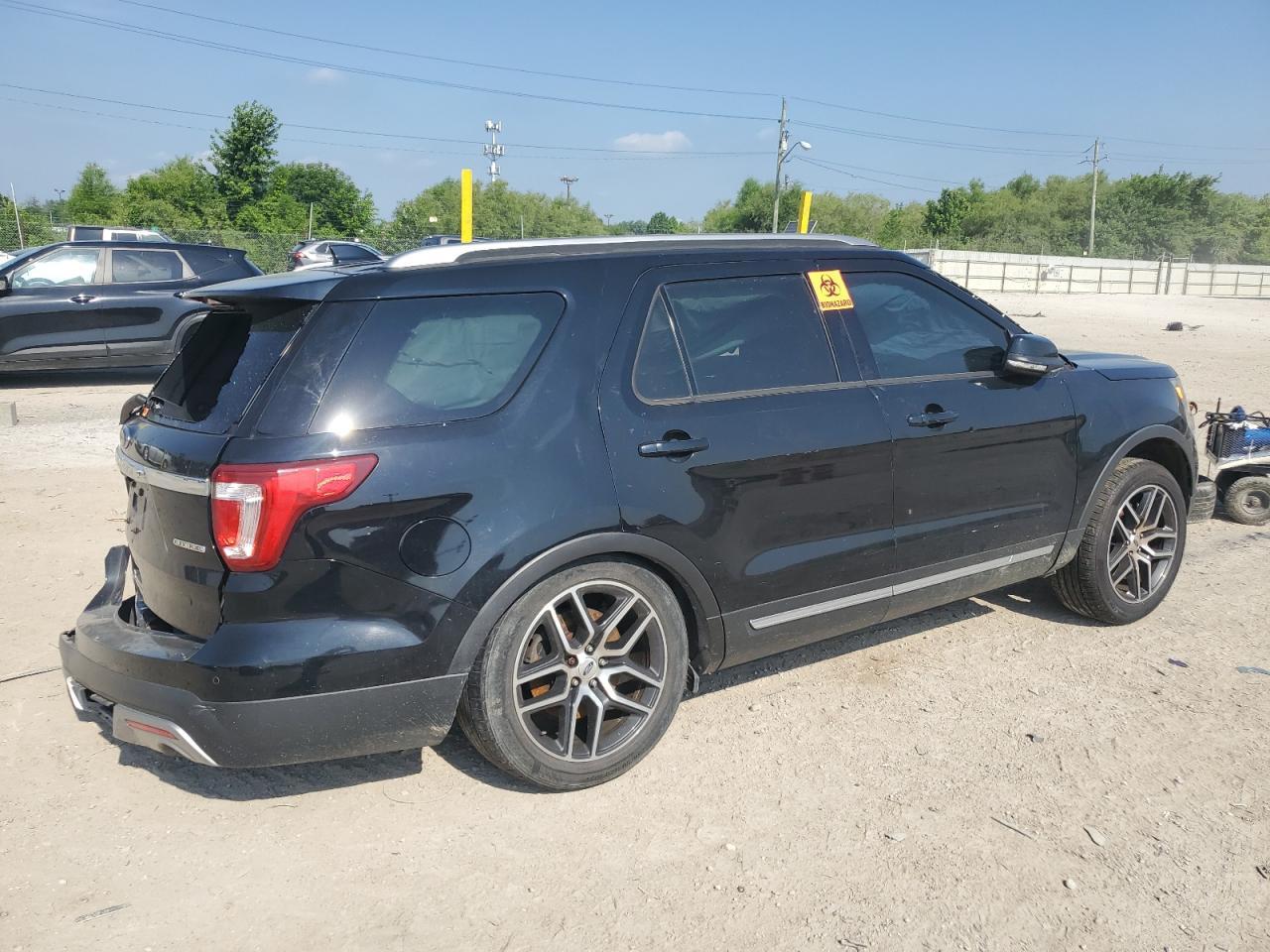 2016 Ford Explorer Xlt - Image 3