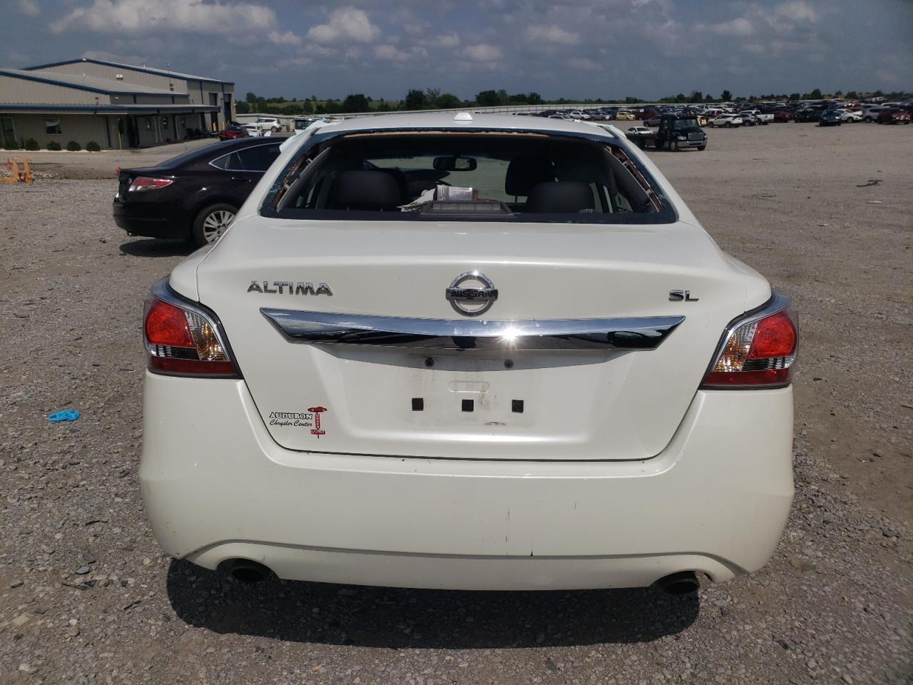 2015 Nissan Altima 2.5 - Фото 6