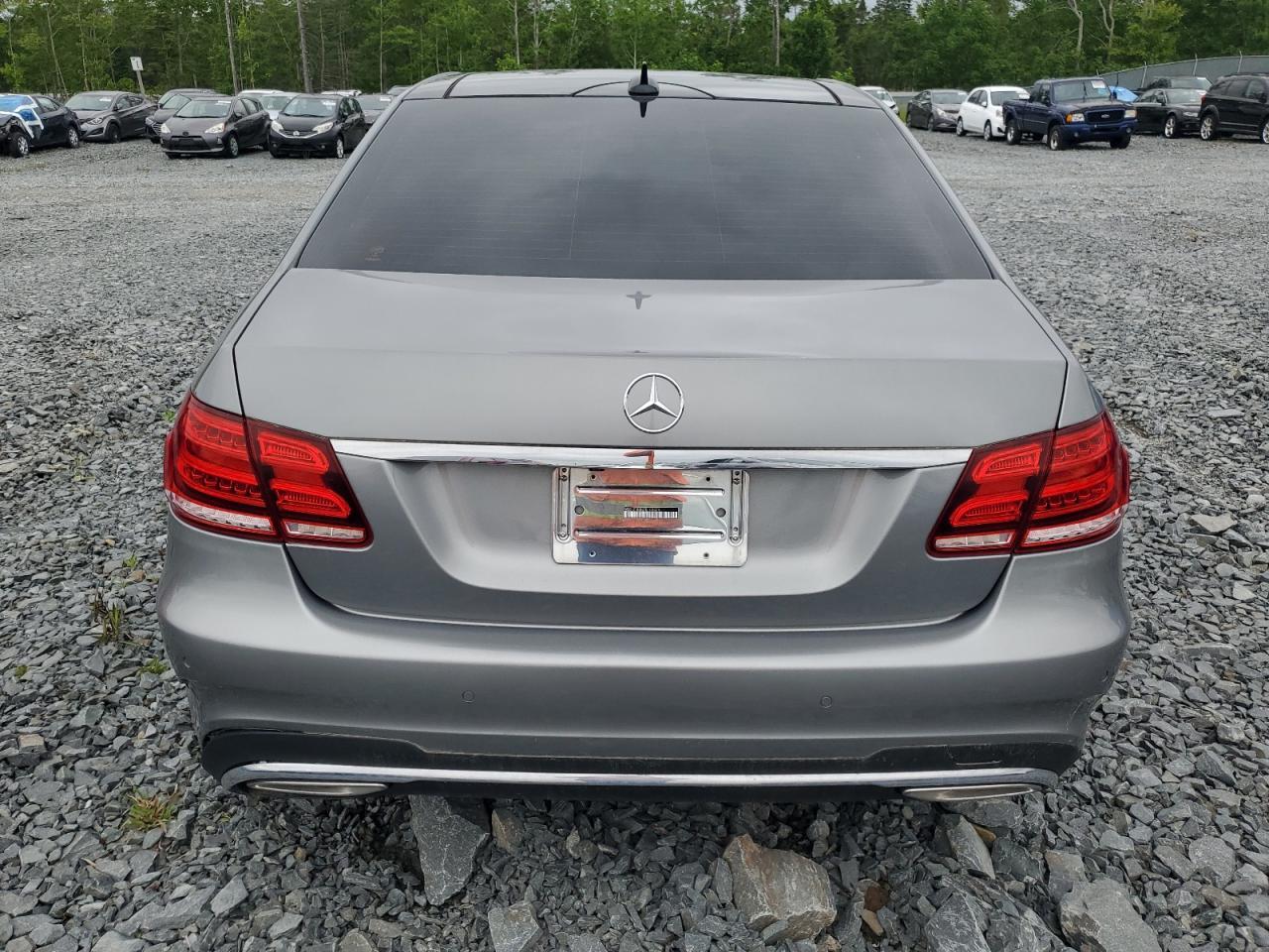 2015 Mercedes-Benz E 250 Bluetec - Image 6