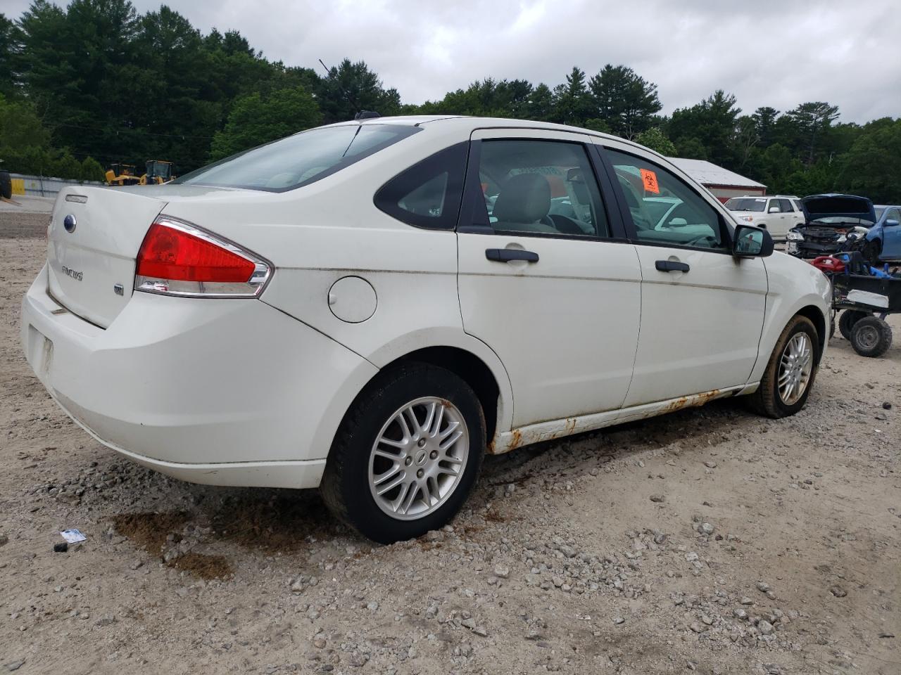 2010 Ford Focus Se - Фото 3