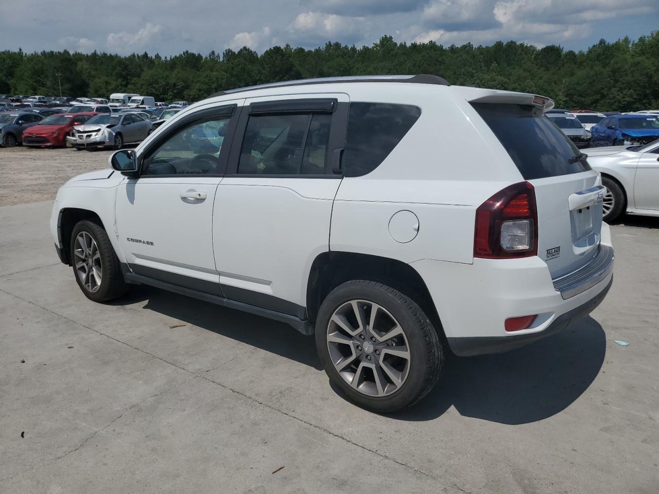 2015 Jeep Compass Limited - Фото 2