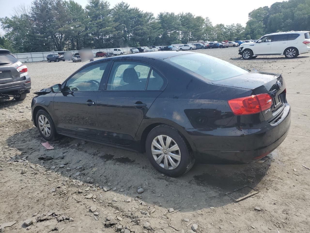 2012 Volkswagen Jetta Base - Image 2