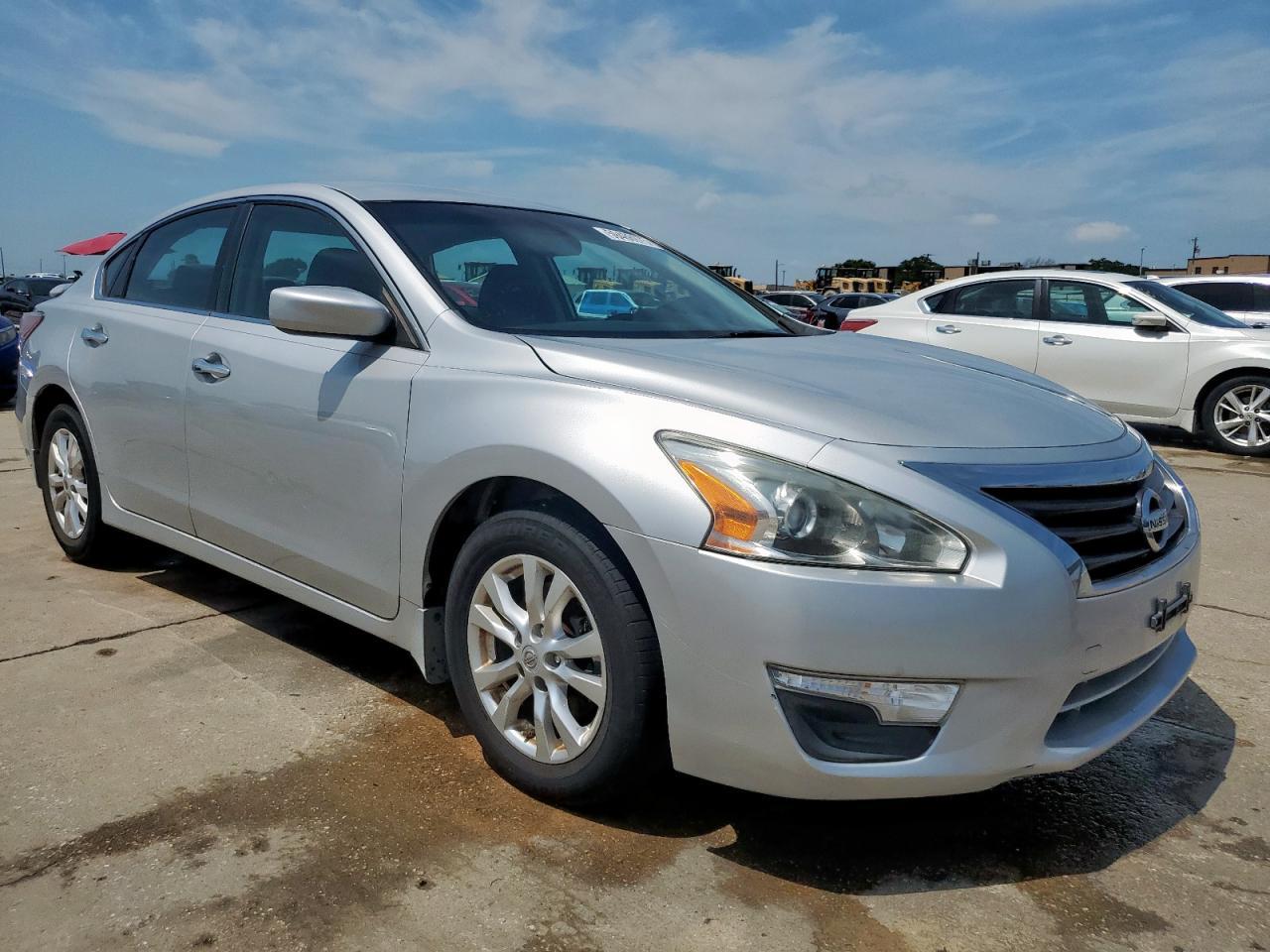 2015 Nissan Altima 2.5 - Фото 4