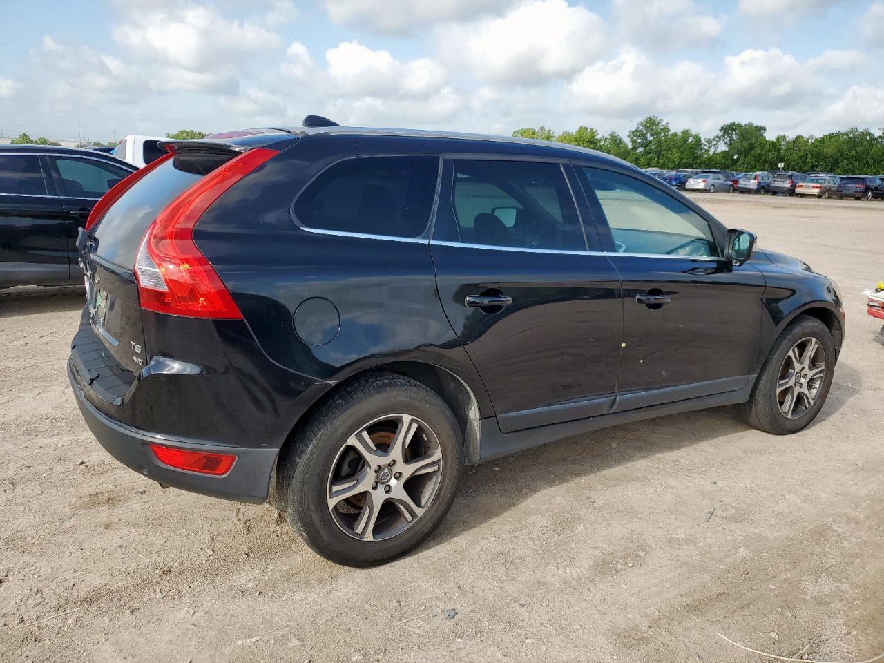 2012 Volvo Xc60 T6 - Image 3