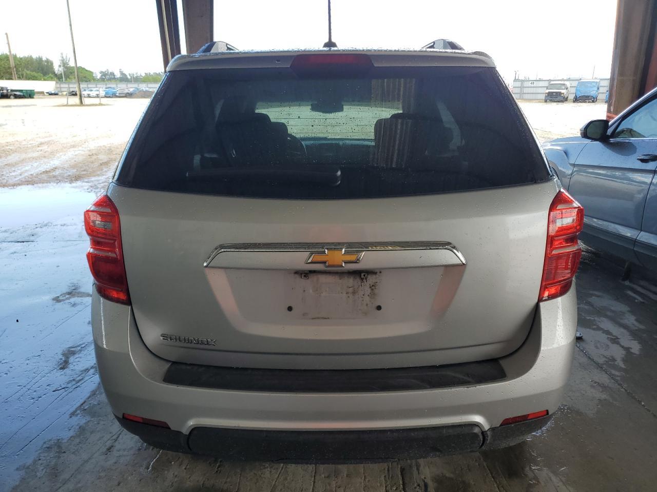 2017 Chevrolet Equinox Lt - Image 6