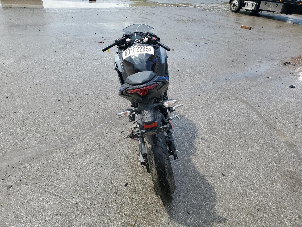 2025 Kawasaki Ex500 - Фото 4