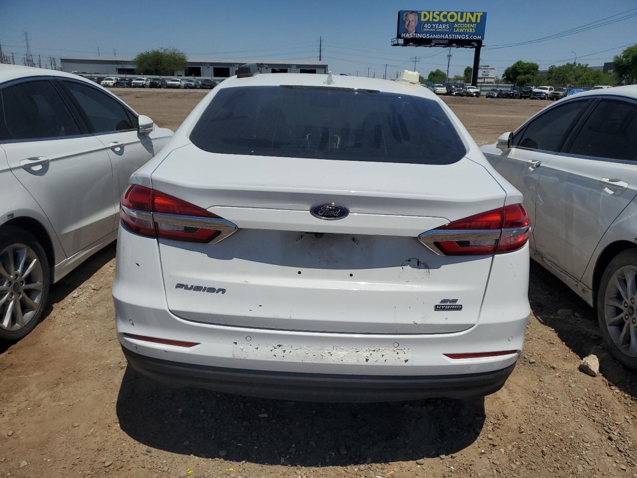 2020 Ford Fusion Se - Image 6