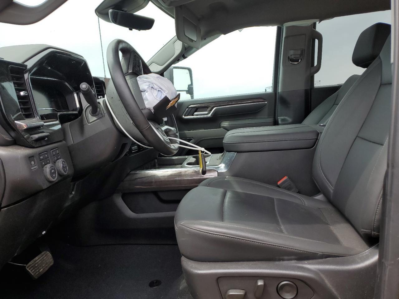 2025 Chevrolet Silverado K3500 Ltz - Фото 7