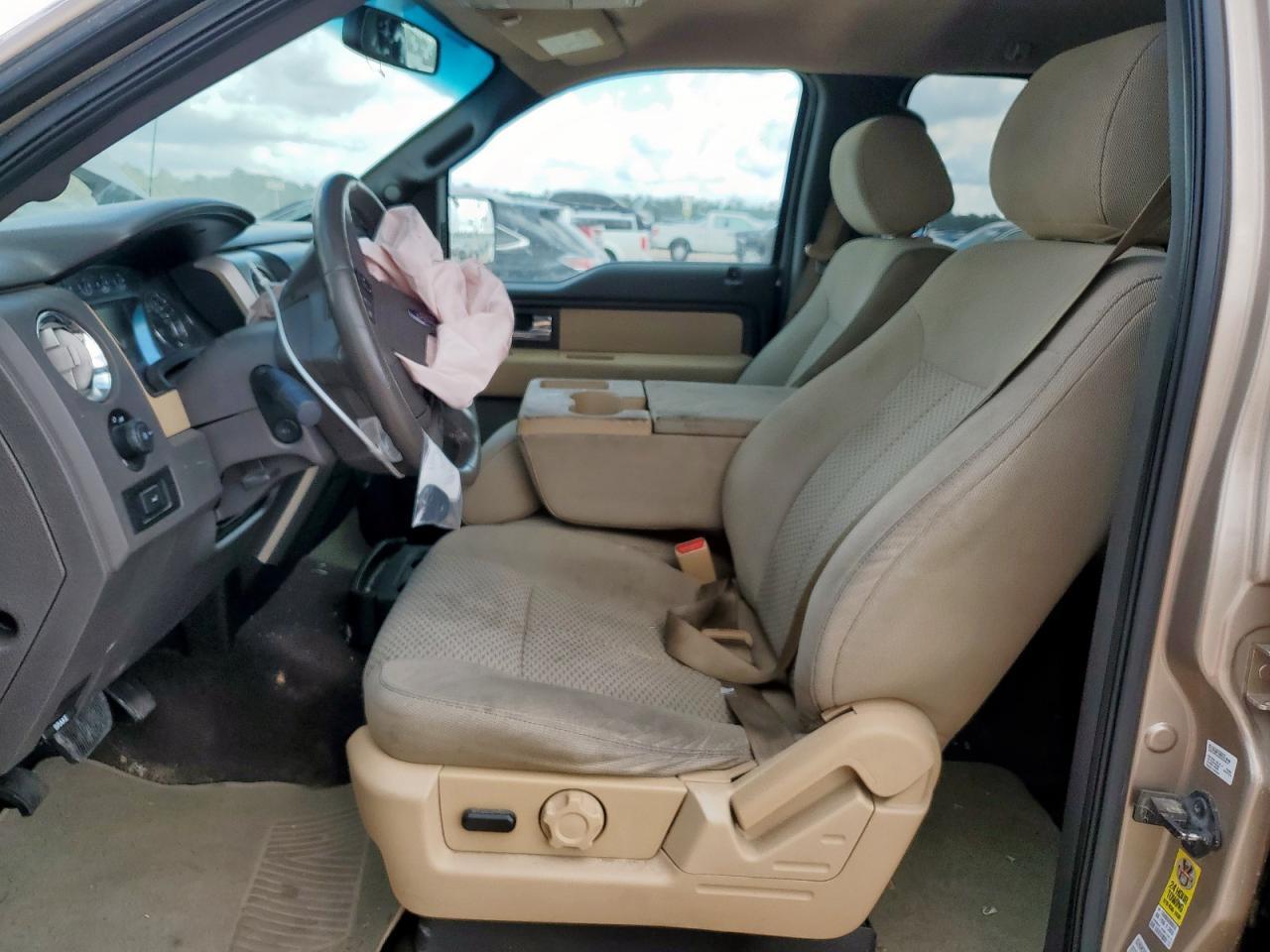 2013 Ford F150 Super - Image 7