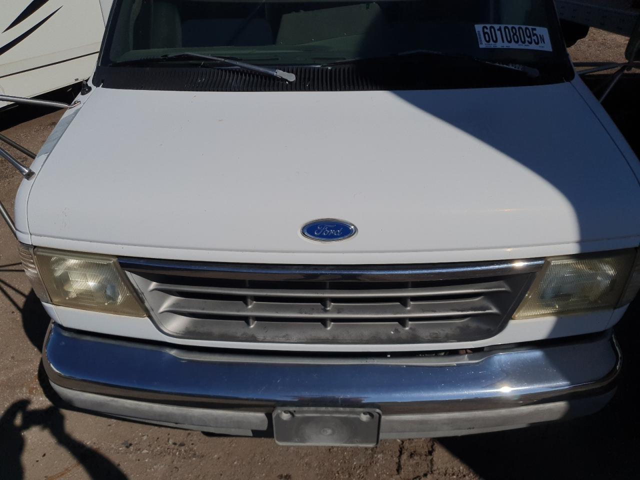 1994 Ford Econoline E350 Cutaway Van - Фото 7