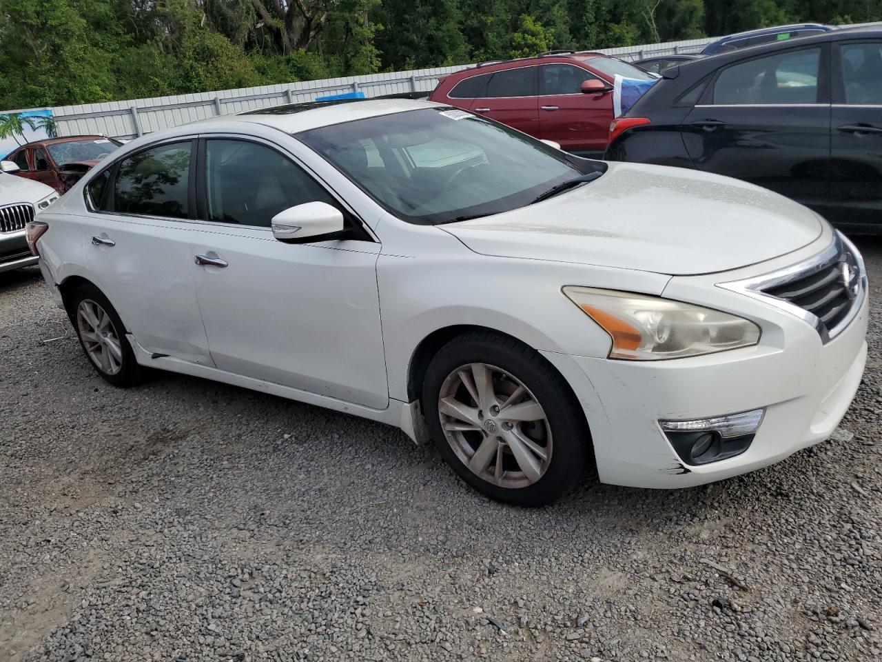 2014 Nissan Altima 2.5 - Image 4