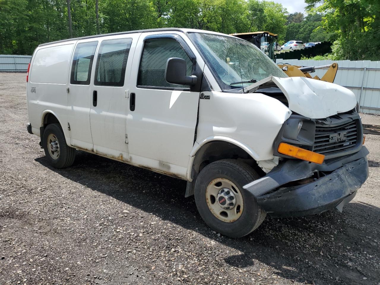2016 GMC Savana G2500 - Фото 4