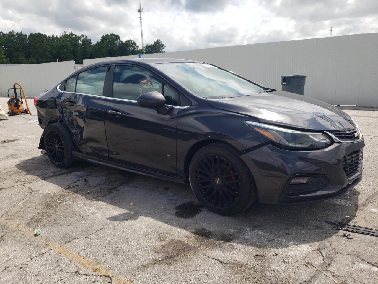 2016 Chevrolet Cruze Lt - Image 4