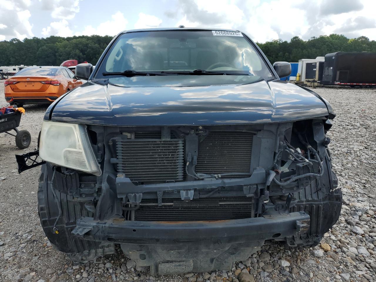 2015 Nissan Frontier S - Image 5