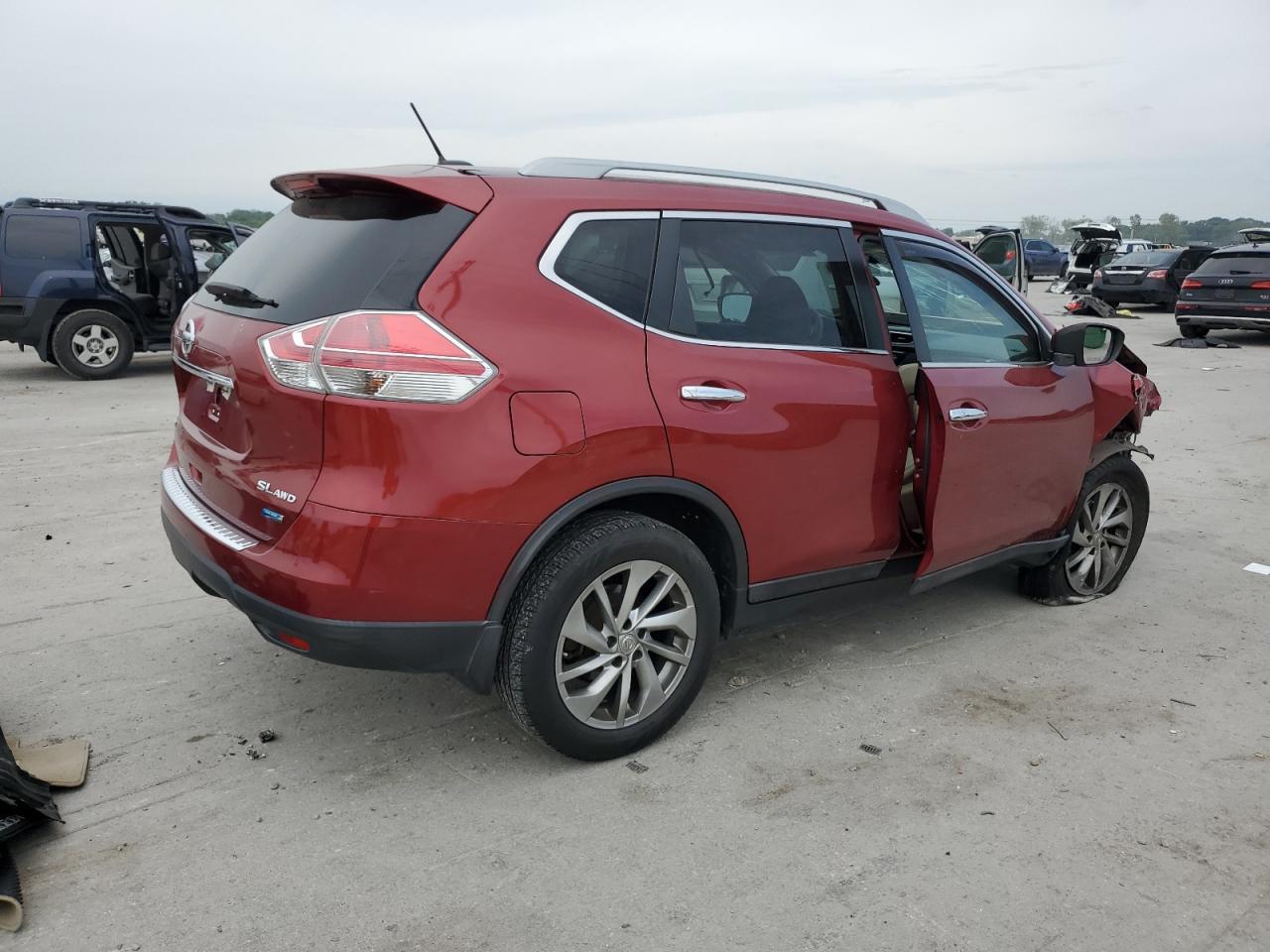 2014 Nissan Rogue S - Фото 3