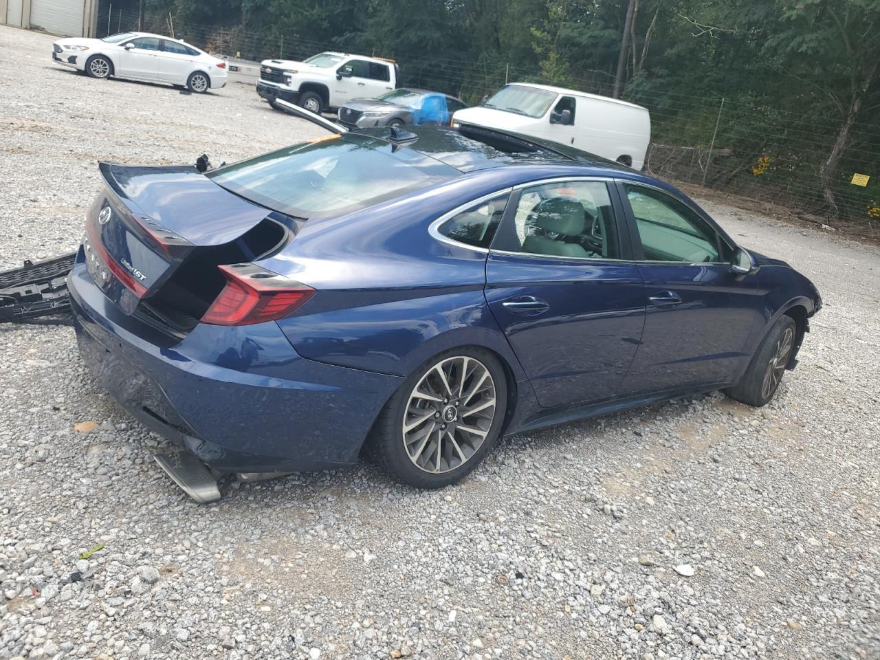 2022 Hyundai Sonata Limited - Image 3