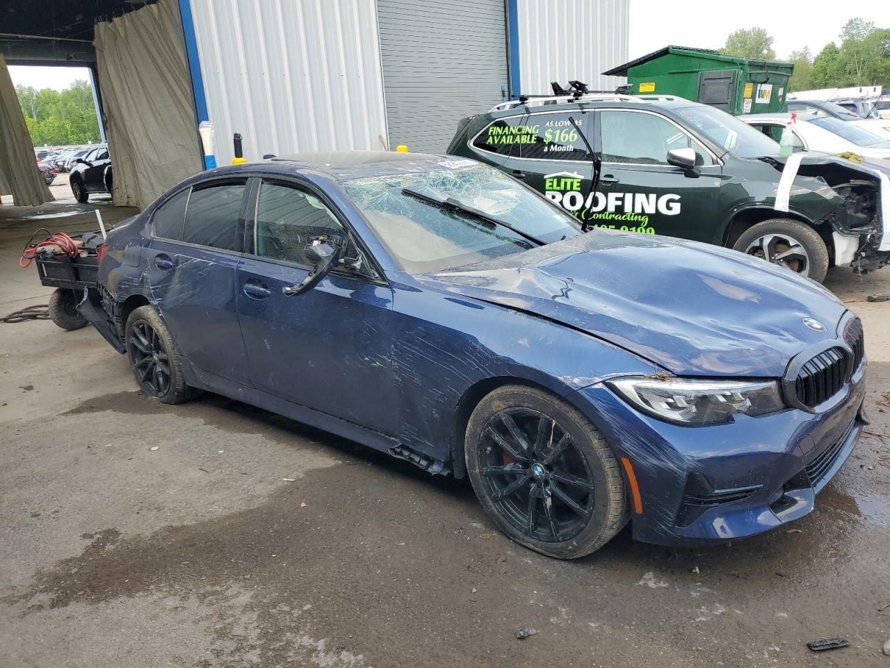 2020 BMW 330Xi - Image 4
