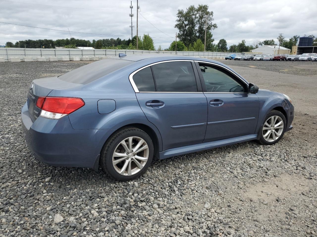 2013 Subaru Legacy 2.5I Limited - Фото 3