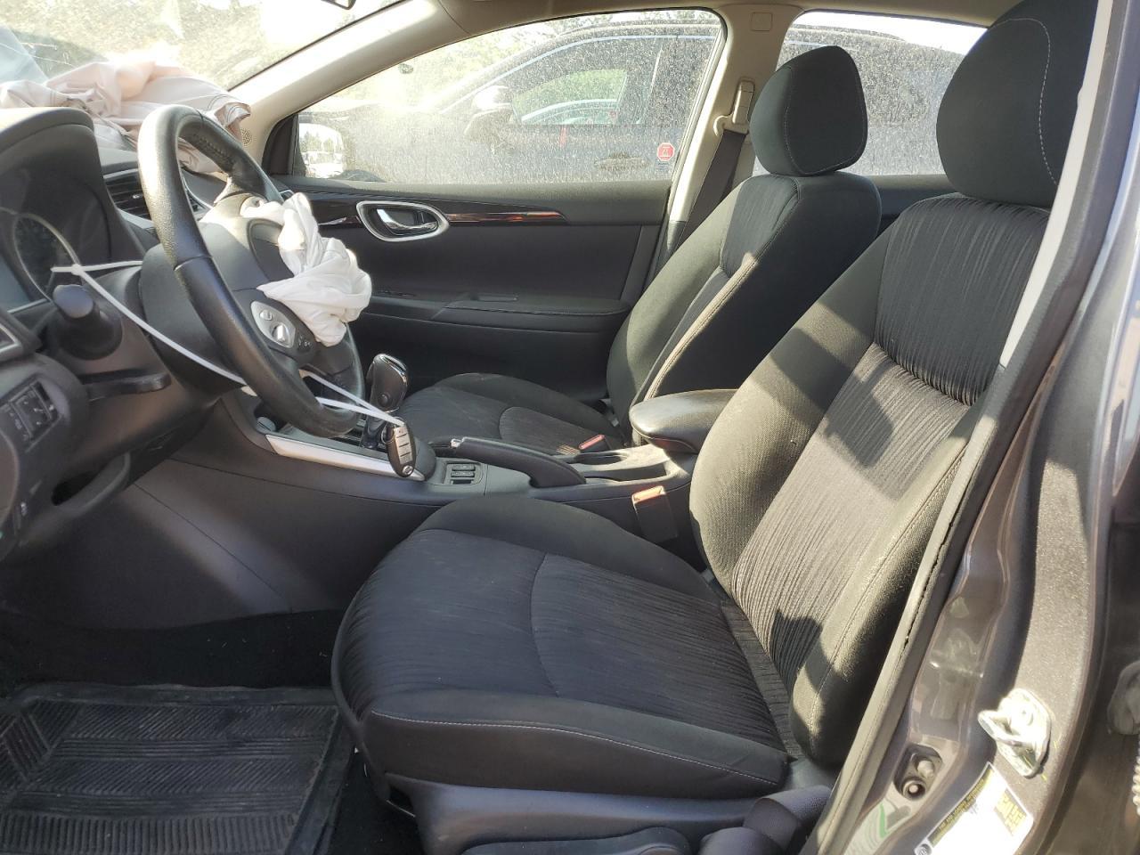 2019 Nissan Sentra S - Фото 7