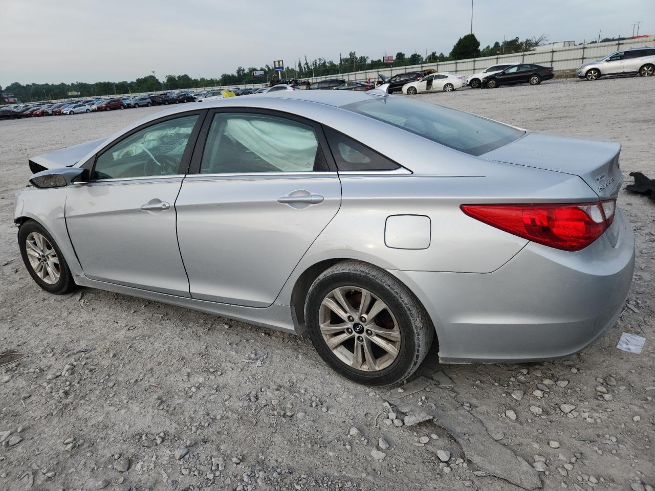2011 Hyundai Sonata Gls - Фото 2